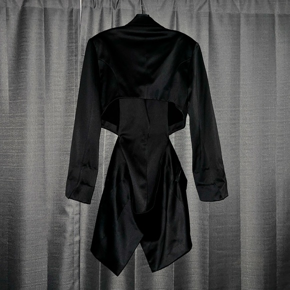 Blazer with cut-outs - Picture 2 of 3